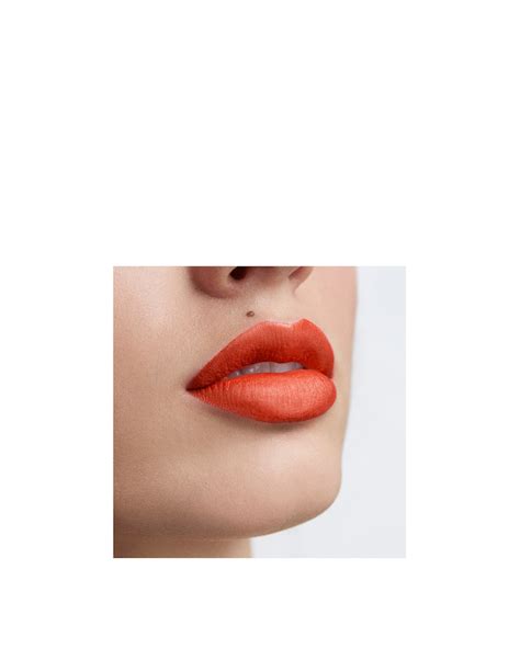 The Only One Matte Lipstick rossetto mat .